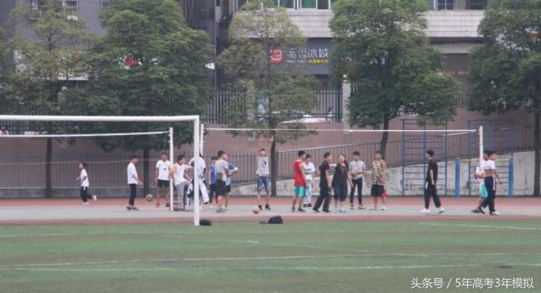 体育老师晋级的方法,体育老师老请假怎么办