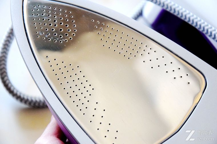 好用的蒸汽熨烫机,卓力eb2558增压蒸汽熨烫机