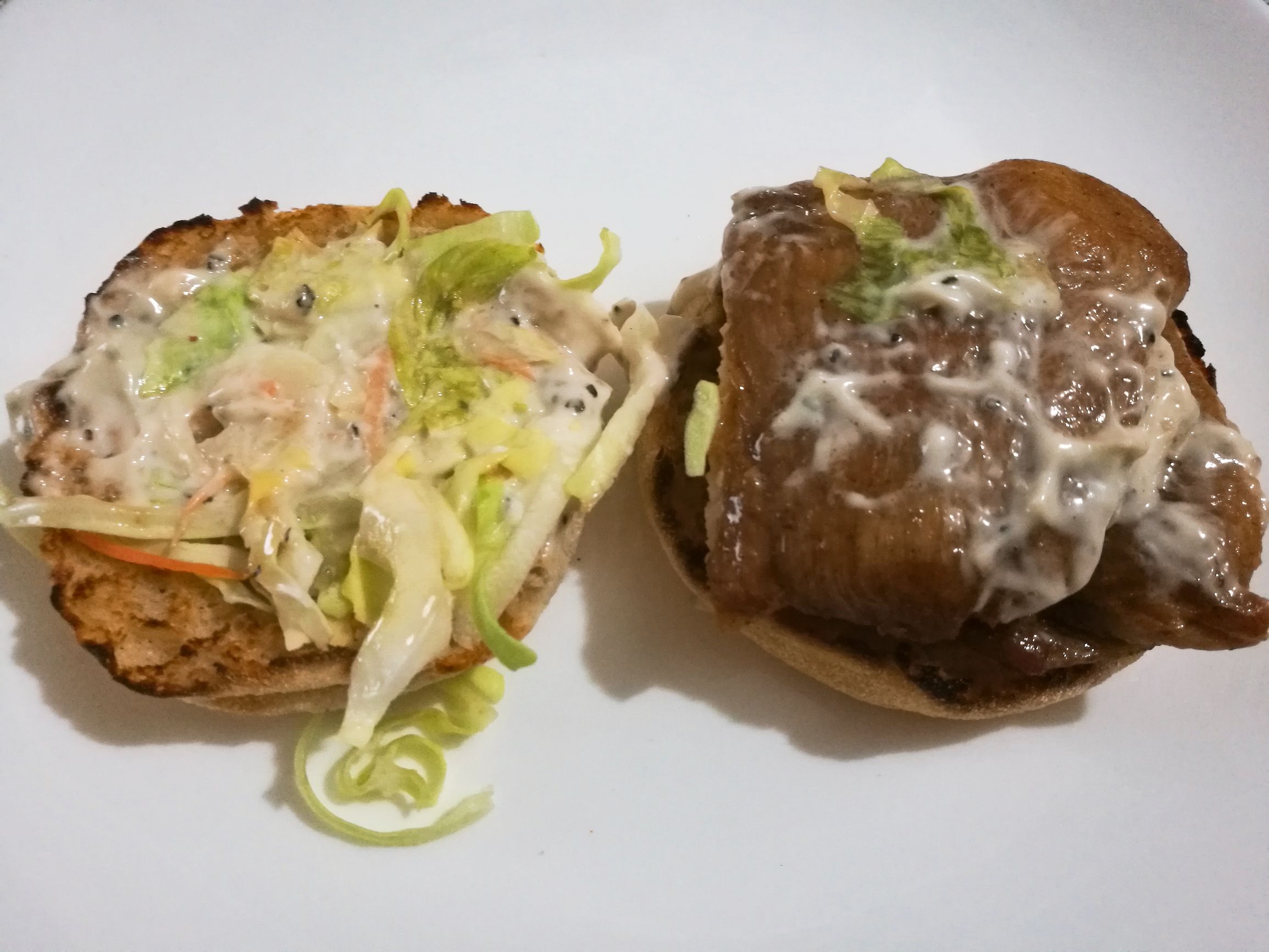 麦当劳原味板烧鸡腿堡测评,麦当劳早餐双层鸡腿堡吐槽