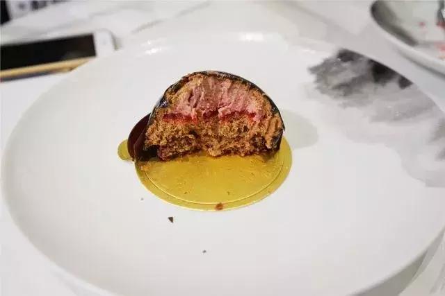 成都最好吃最豪华的甜品店,成都仅此一家的网红甜品店