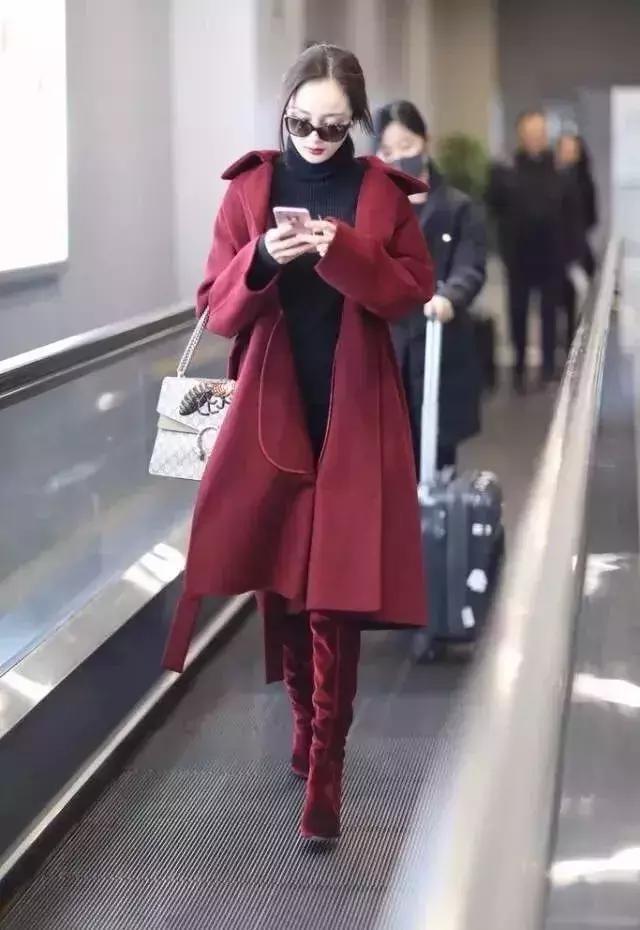 杨幂王子文同款鞋子,王子文杨幂都这么穿