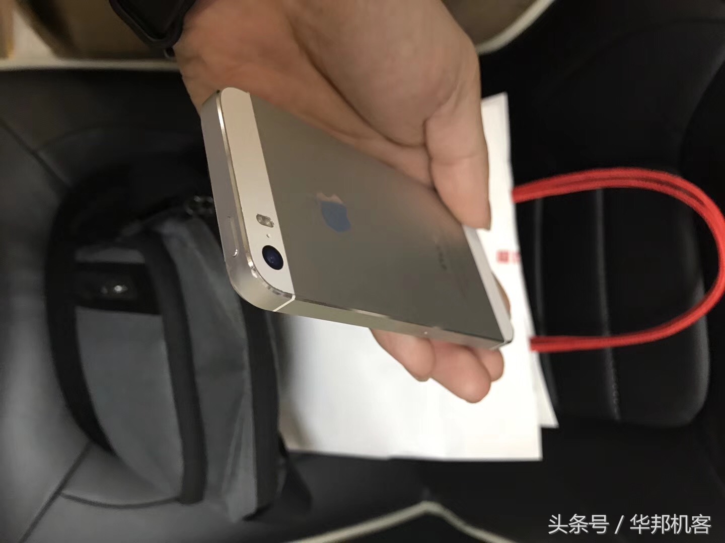 iphone5s土豪金现在值多少钱,iphone5s十年前有多豪华