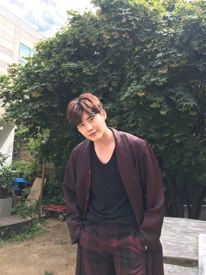 韩国艺人一个月能赚多少钱,韩国艺人一年能赚多少钱