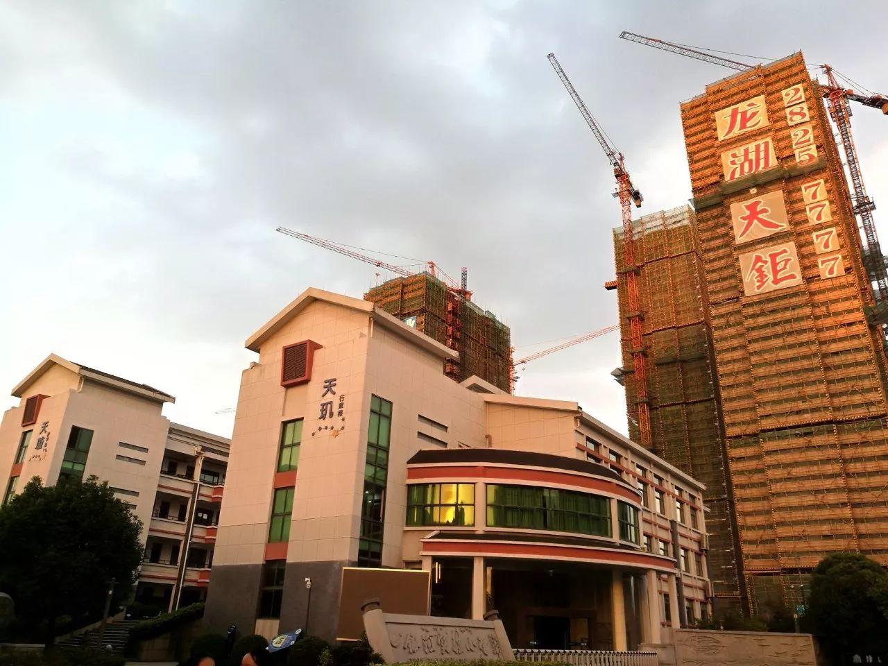 杭州布局北斗七星,著名的北斗七星地标