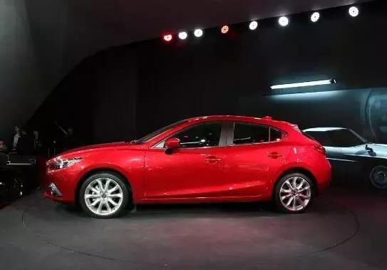 单身男生可以优先考虑的3款平民车!外形帅气回头率高!