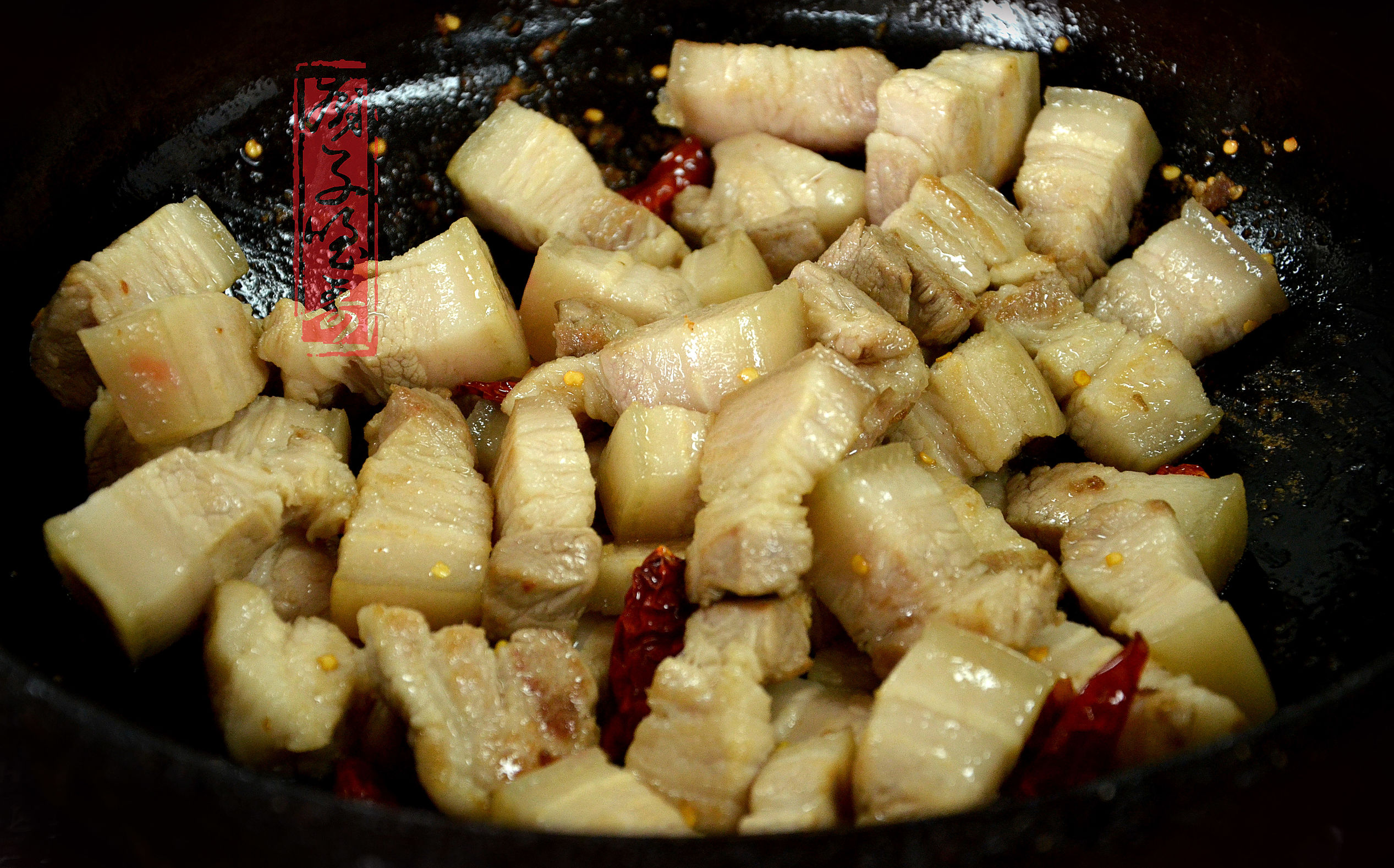 不加一滴水的浓油赤酱红烧肉,不加一滴水的黄酒红烧肉