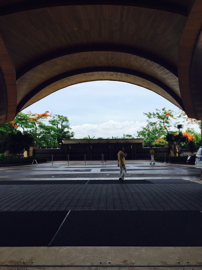 我们和孩子一起去三亚旅行,一大两小亲子三亚游