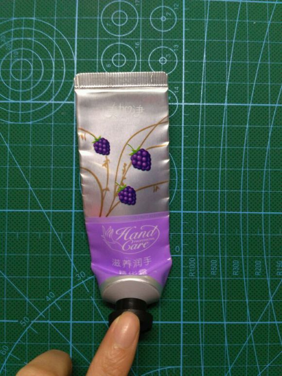 给大家推荐几款我经常用的护肤品,学生党超好用的护肤品一整套推荐