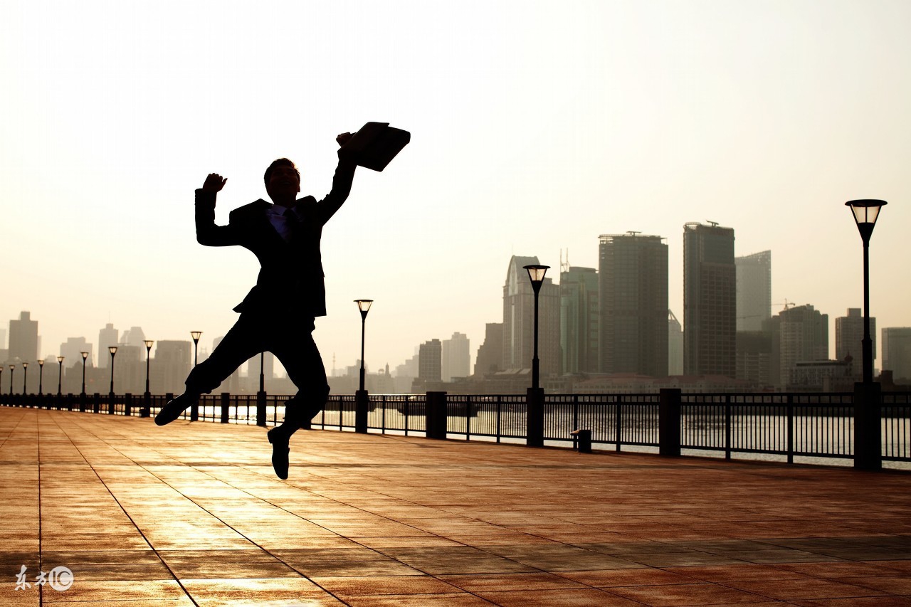 适合qq签名的短句子励志,励志的微信个性签名句子简短