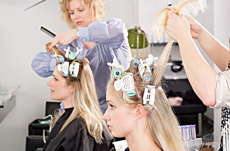 加班脱发,熬夜加班导致的脱发能恢复吗