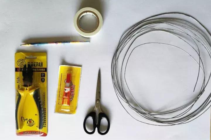 提前为宝贝们准备的手工小灯笼,最简单和最好看的灯笼手工