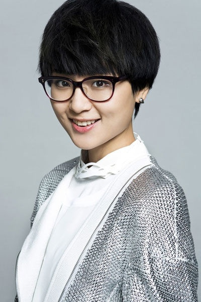 缩小版周笔畅,大脸变小的视频