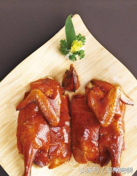 来了！大哥的店来了！成龙大哥的港味美食店来郑州了！