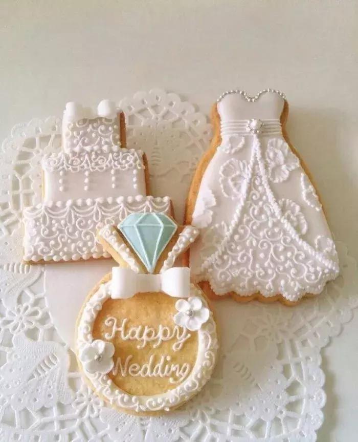 同事间结婚红包套路太多？为此我们采访了50位新娘