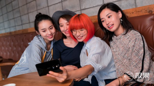 诺基亚299元手机,1099元骁龙手机