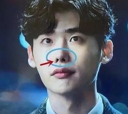 李钟硕为什么脸那么高级,李钟硕do脸史