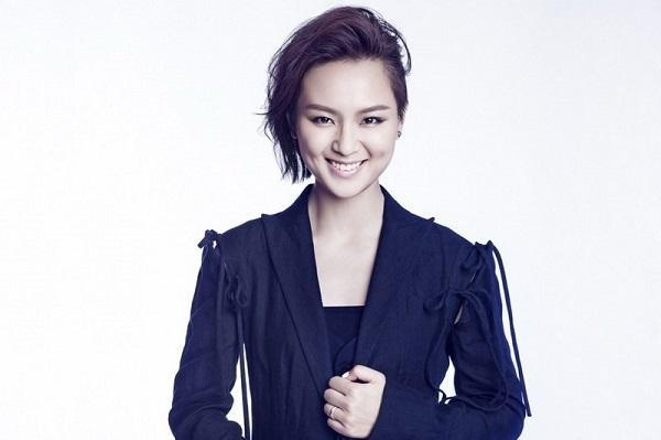 缩小版周笔畅,大脸变小的视频