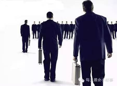 晨会励志小故事及感悟感恩,晨会分享的真实故事视频