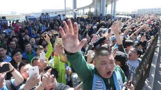 马布里汶川捐款,马布里在北京首钢