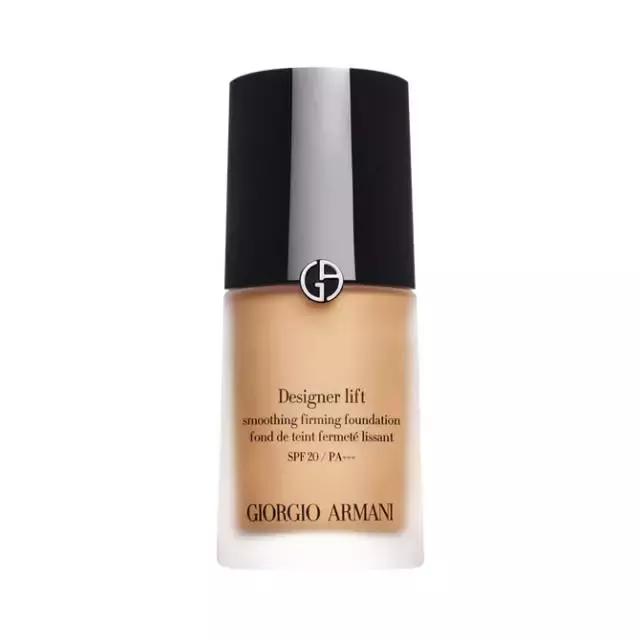 阿玛尼粉底液和雅诗兰黛dw哪个好,阿玛尼红标和dw的粉底液哪个好用