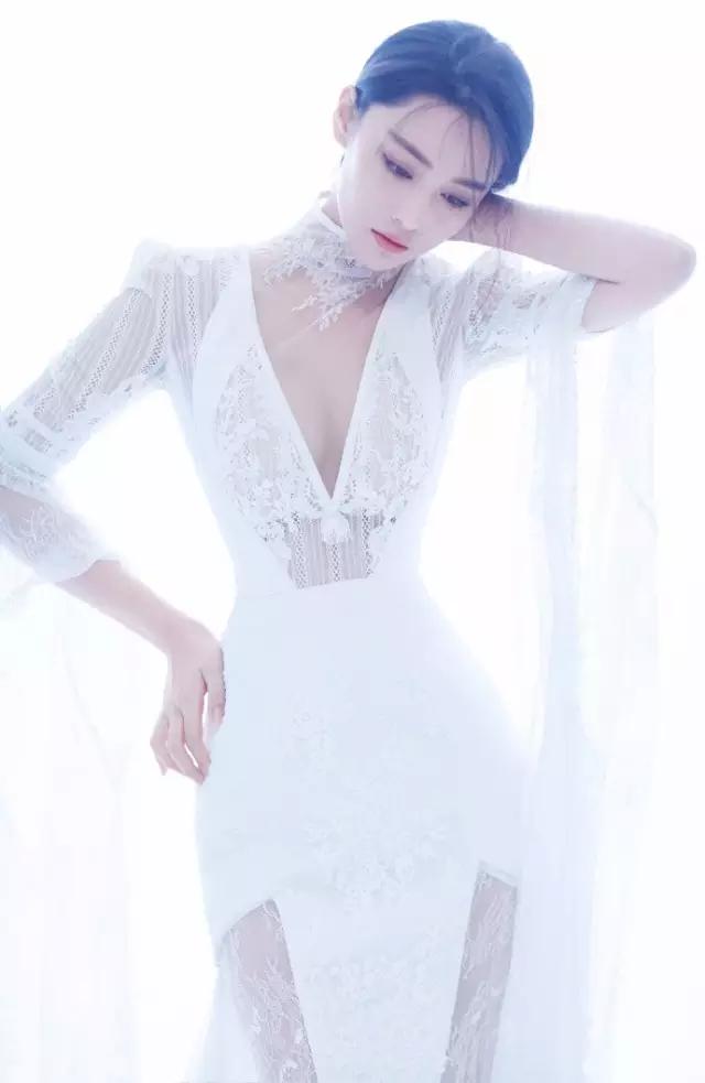 张馨予靠这组照片成功逆袭范冰冰，想不到她还有这样的一面！