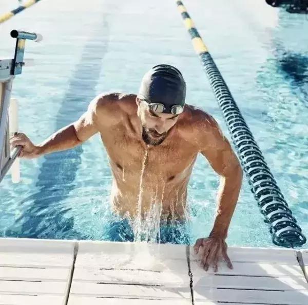 为了追赶NIKE，UA这几年究竟都干了些什么？