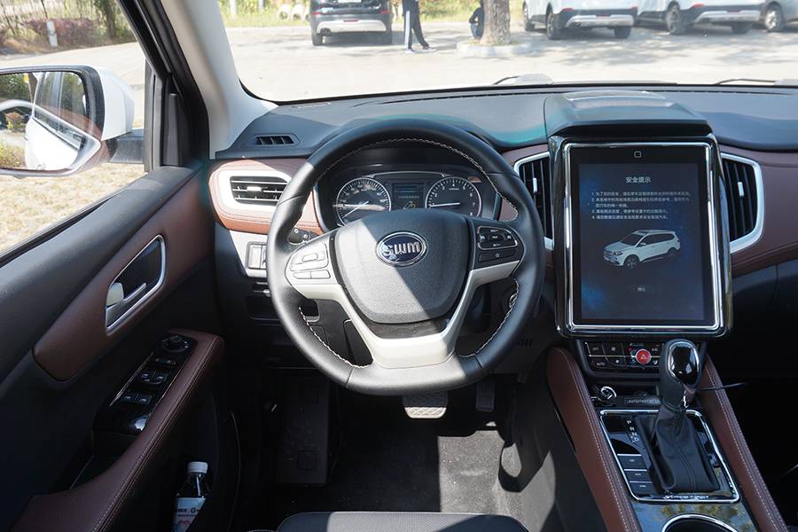 10万左右6座7座suv车推荐,10万左右的6at自动挡suv车