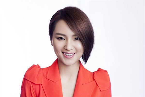 缩小版周笔畅,大脸变小的视频