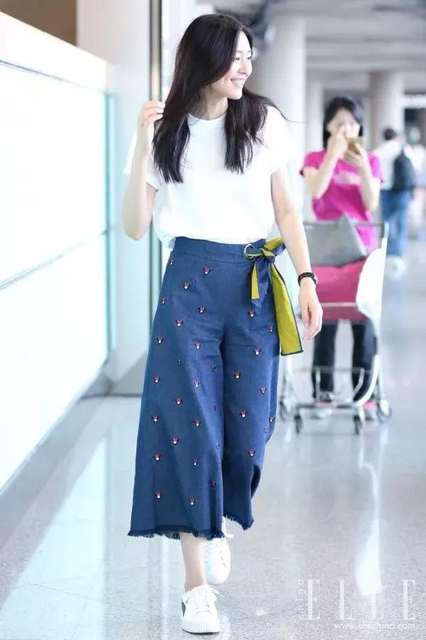 周冬雨同款雪地靴长款怎么搭配,周冬雨宋茜欧阳娜娜