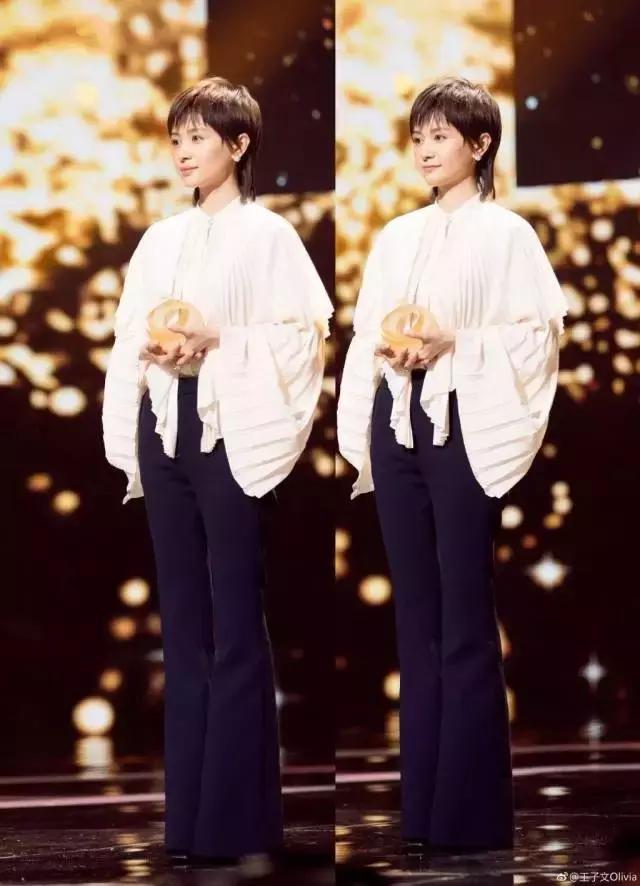 周冬雨同款雪地靴长款怎么搭配,周冬雨宋茜欧阳娜娜