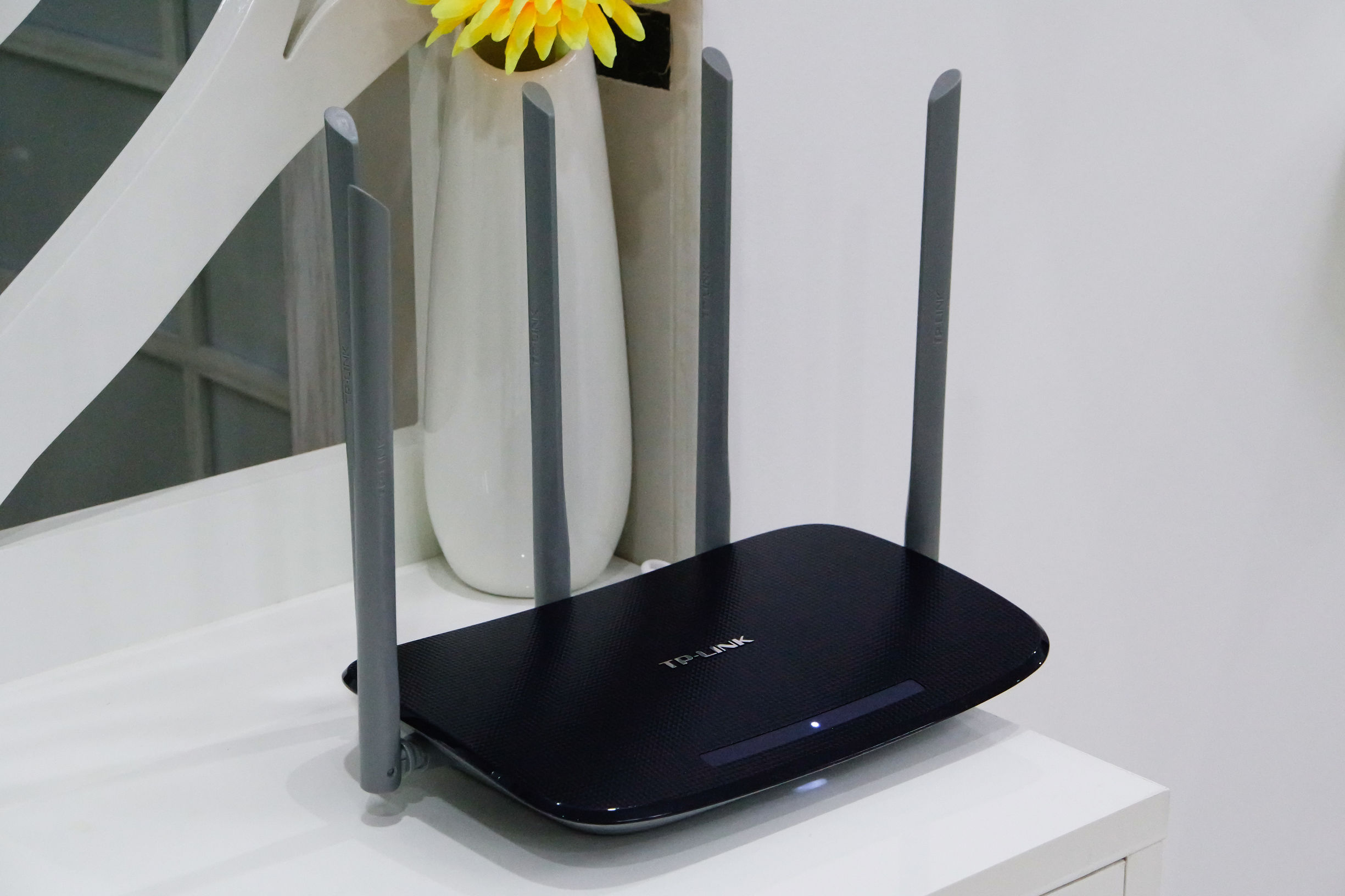 荣耀路由2s是千兆路由器吗,荣耀路由2是千兆网络吗