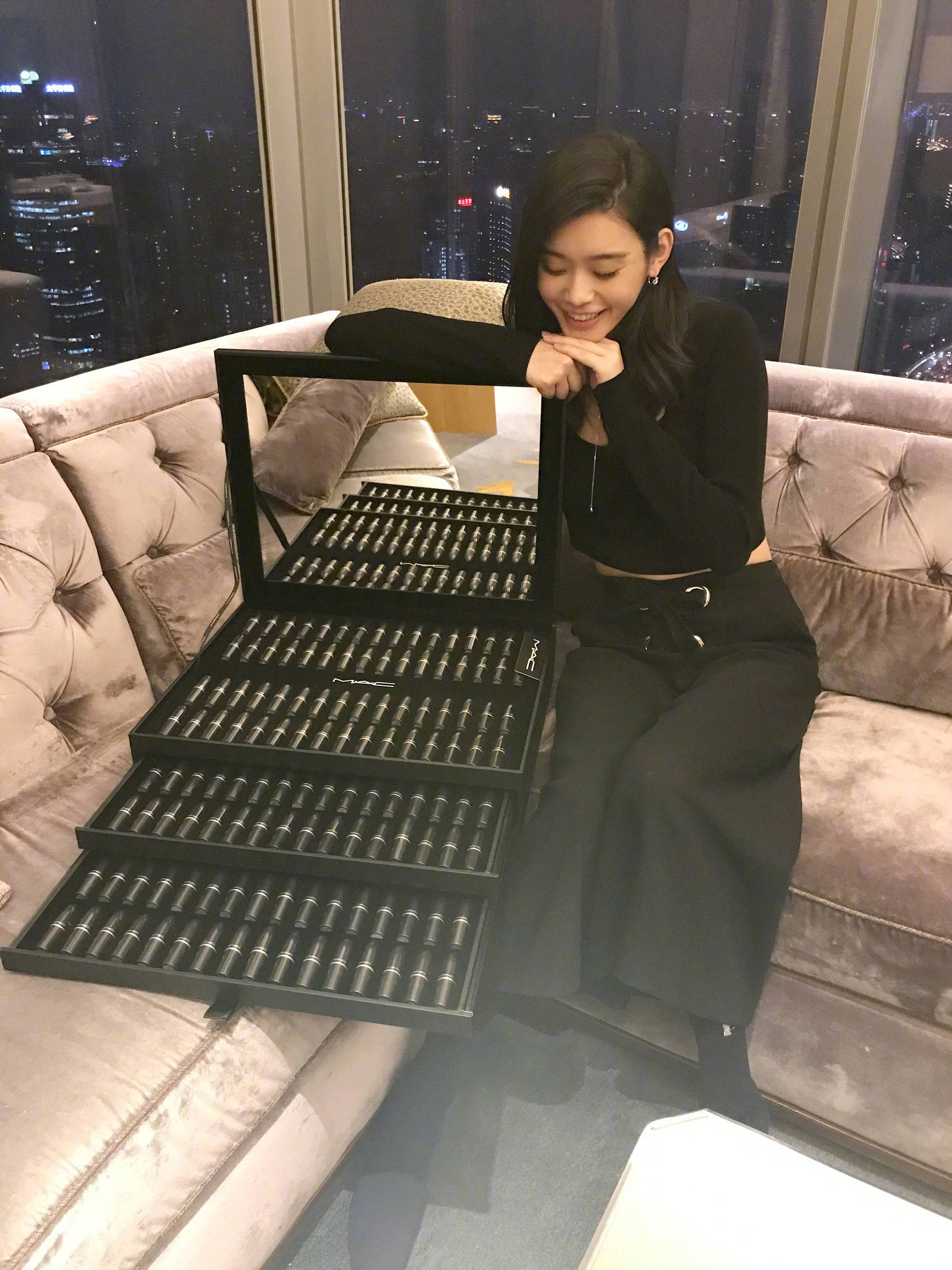 吴昕同款口红色号,吴昕同款新款口红