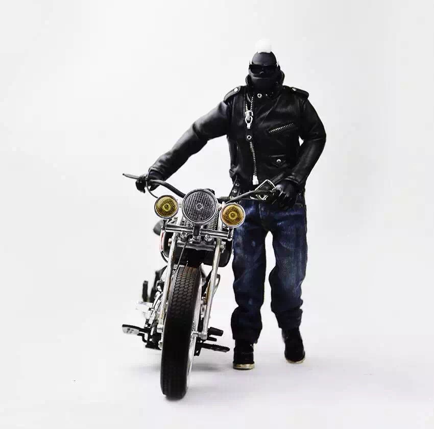 设计师Hidden-Foo原创人偶「Hunter」，你比他酷算我输！