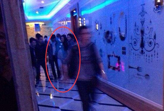 38周产妇唱歌太兴奋，孩子差点生在KTV包厢内！