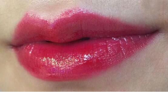 化妆包里有什么口红好用,化妆包里的口红推荐