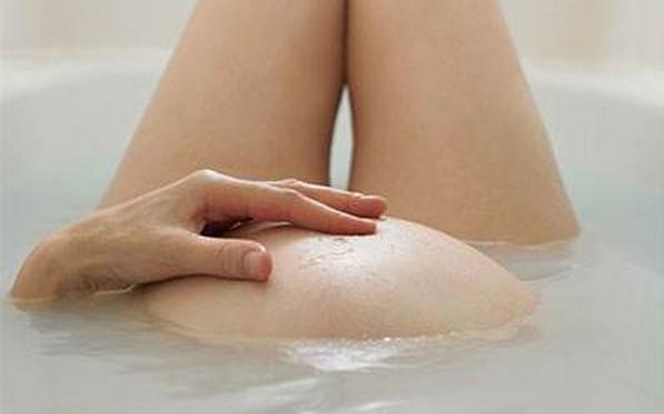 38周产妇唱歌太兴奋，孩子差点生在KTV包厢内！