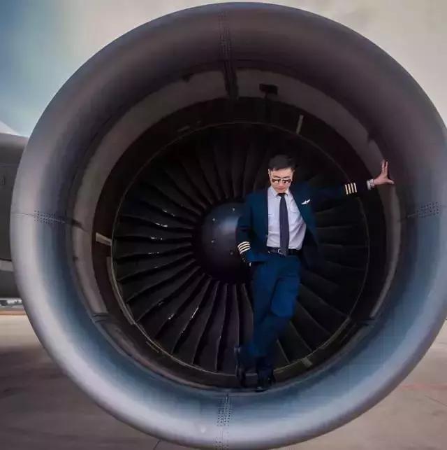 坐飞机害怕三招帮你战胜恐飞症,飞机颠簸跟机长的技术有关系么