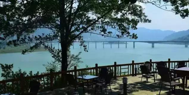 成都附近农家乐包吃住的有哪些,成都可以带娃钓鱼烧烤的农家乐