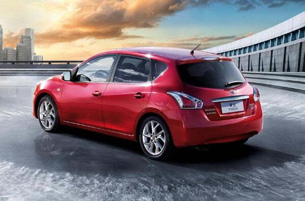 国内两厢车还有市场吗,日产骐达现车降价5万