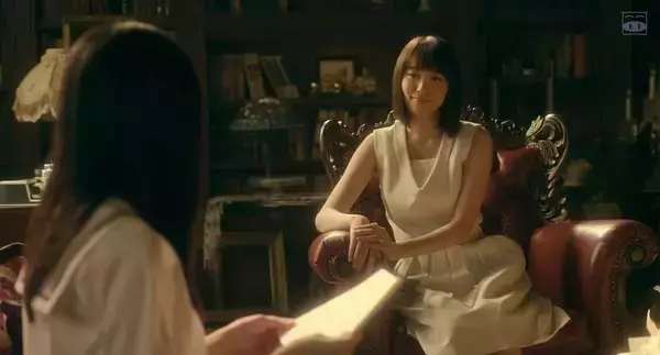 这部白莲花之王的神日片,一群妹子全程专注于搞事情