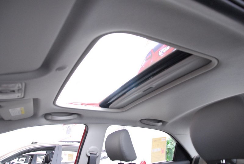 最便宜家用代步车起亚焕驰,6万自动挡性价比最高起亚焕驰