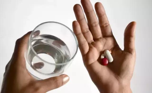 保健品吃下去不吸收会怎么样,保健品吃了没效果能退吗