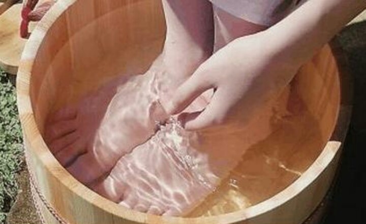 艾叶和艾条泡脚功效一样,艾草能食疗吗