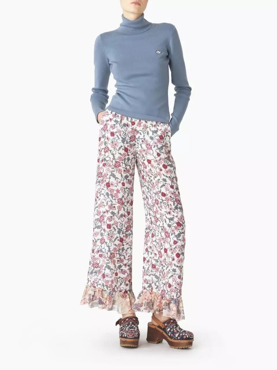 chloe和弟弟妹妹,chloe的妹妹