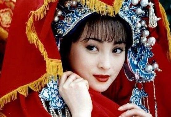 网红脸真的有那么好看吗,网红脸好看但看着假不自然生动