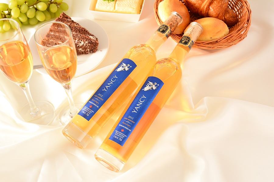 冰白酒的功效与作用及禁忌症,桑椹冰酒的功效和作用