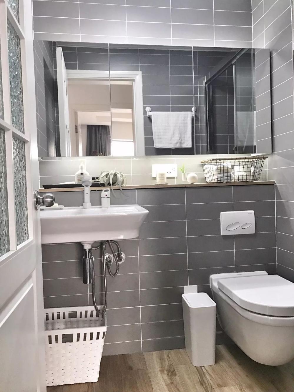 壁挂式马桶不怕翻掉吗,壁挂式马桶不用沉池吗