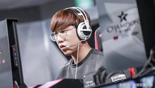 adc走a怪键位设置,走a怪细节控刀