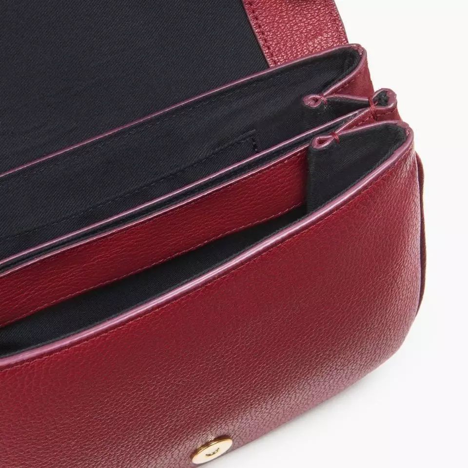 chloe和弟弟妹妹,chloe的妹妹