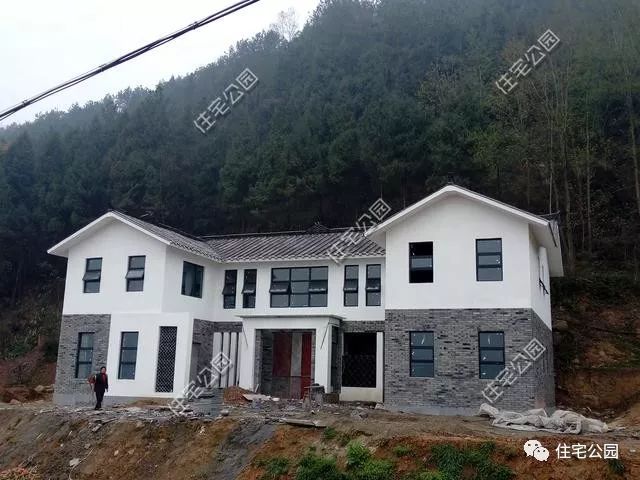 中国真实农村现代别墅,成都农村中式别墅建造